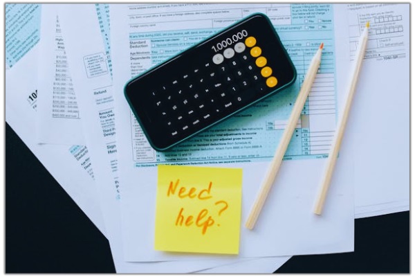 Υπολογισμός φόρων και συμβουλευτική υποστήριξη από λογιστικό γραφείο για ιδιώτες και επιχειρήσεις